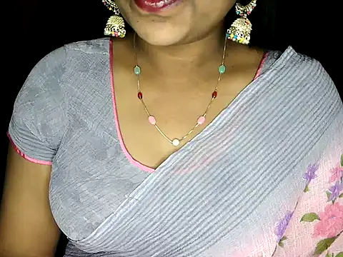 Snapshot of shila20 chatting on November 15, 2025, 6:39 am shila20 online show from November 15, 2025, 6:39 am