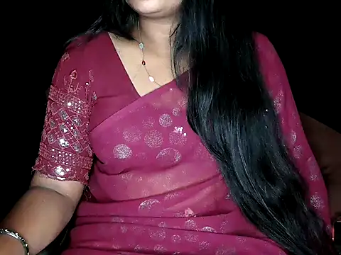 Snapshot of shila20 chatting on December 4, 2025, 4:50 pm shila20 online show from December 4, 2025, 4:50 pm