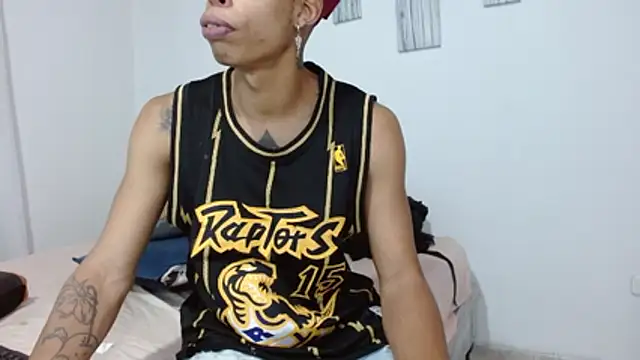 Snapshot of BrandonStond chatting on March 4, 2026, 12:07 am BrandonStond online show from March 4, 2026, 12:07 am