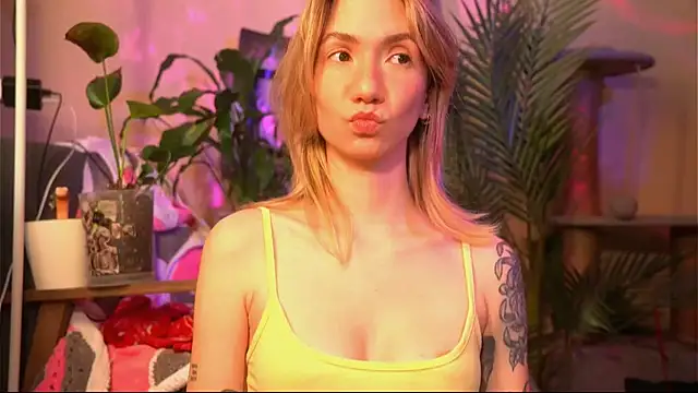 Arianna Richi online show from March 11, 2026, 6:18 am