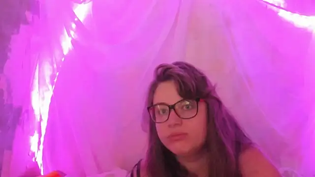 Snapshot of Seductive_She_Wolf chatting on August 6, 2026, 2:45 pm Seductive She Wolf online show from August 6, 2026, 2:45 pm