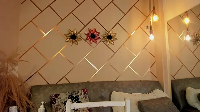 marianeporter   online show from March 12, 2026, 8:51 am