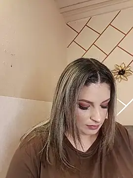 Snapshot of marianeporter__ chatting on May 10, 2026, 3:10 am marianeporter online show from May 10, 2026, 3:10 am
