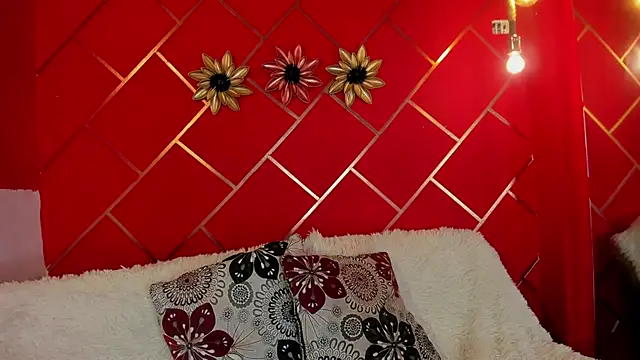 Snapshot of marianeporter__ chatting on July 20, 2026, 1:24 am marianeporter online show from July 20, 2026, 1:24 am