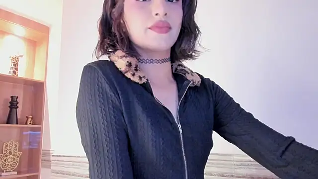 Sophia Cambpell online show from April 21, 2026, 9:54 pm