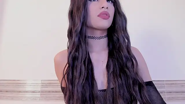 Sophia Cambpell online show from February 7, 2026, 9:45 pm