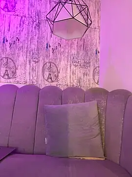 AbyThompson online show from June 29, 2026, 7:24 pm
