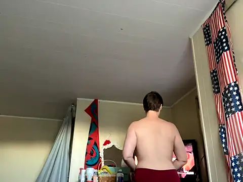 Snapshot of KatieBARBiE98 chatting on October 16, 2025, 9:34 pm KatieBARBiE98 online show from October 16, 2025, 9:34 pm