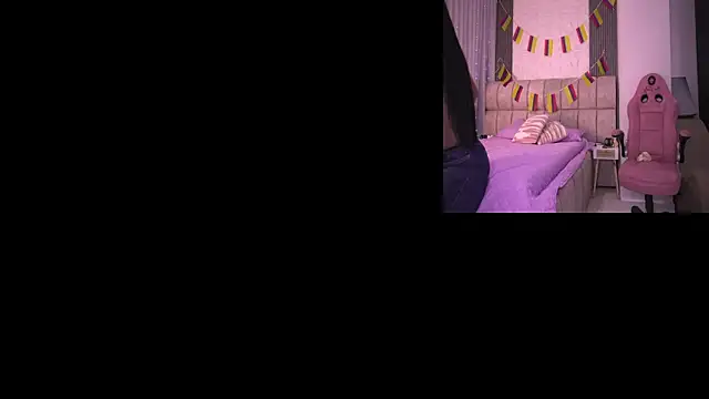 Snapshot of Godess_Scarlett77 chatting on June 19, 2026, 3:12 am Godess Scarlett77 online show from June 19, 2026, 3:12 am