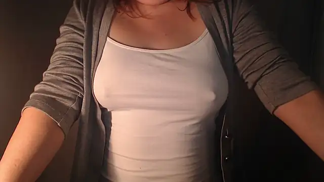 Snapshot of 1BECHA1 chatting on October 24, 2025, 3:05 am 1BECHA1 online show from October 24, 2025, 3:05 am