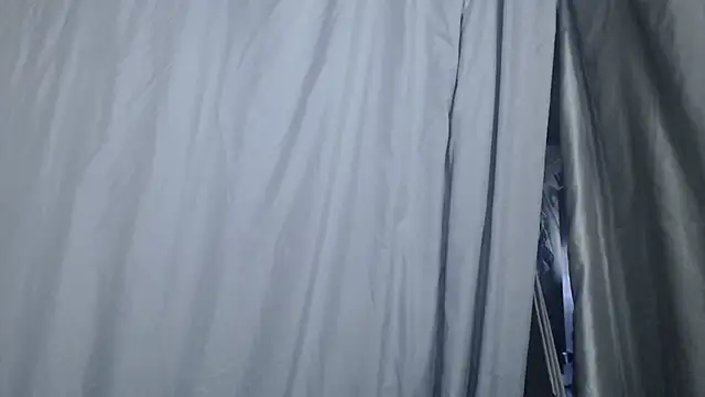 Snapshot of 1BECHA1 chatting on October 31, 2025, 11:29 am 1BECHA1 online show from October 31, 2025, 11:29 am