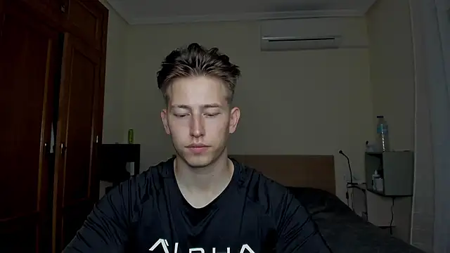 Findom alpha online show from February 26, 2025, 11:19 pm