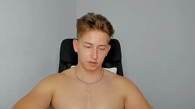 Findom alpha online show from September 30, 2025, 1:06 pm