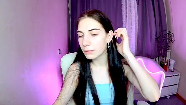 NikaStark  online show from November 20, 2025, 7:47 pm