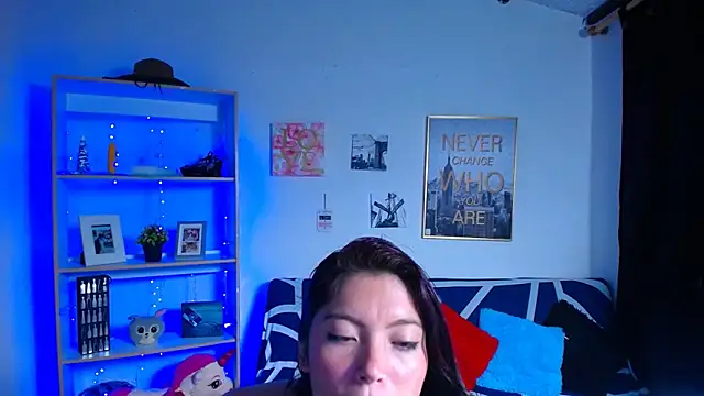 Snapshot of Sian__1 chatting on January 14, 2025, 3:36 pm Sian 1 online show from January 14, 2025, 3:36 pm