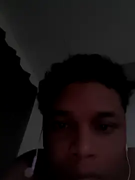 Snapshot of Ferneyv23 chatting on September 23, 2025, 6:53 am Ferneyv23 online show from September 23, 2025, 6:53 am