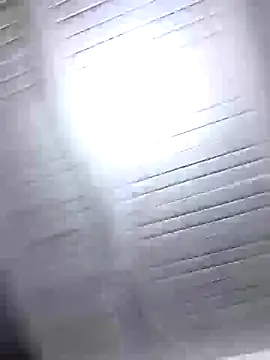 Snapshot of Ferneyv23 chatting on September 24, 2025, 9:10 pm Ferneyv23 online show from September 24, 2025, 9:10 pm