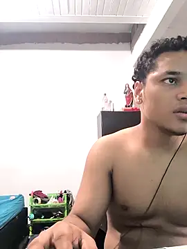 Snapshot of Ferneyv23 chatting on October 8, 2025, 12:28 pm Ferneyv23 online show from October 8, 2025, 12:28 pm