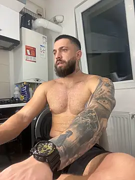 LoveIsBlind  online show from October 8, 2025, 2:46 am