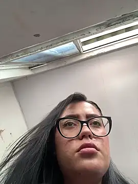 Karla-sexy01 online show from May 23, 2026, 4:28 pm