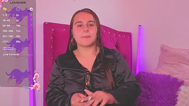 evy orange1 online show from November 12, 2025, 3:49 pm