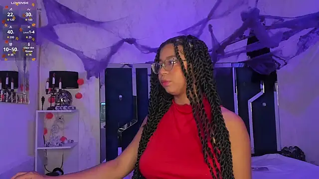 Snapshot of MilaHall_ chatting on October 22, 2025, 4:23 am MilaHall online show from October 22, 2025, 4:23 am