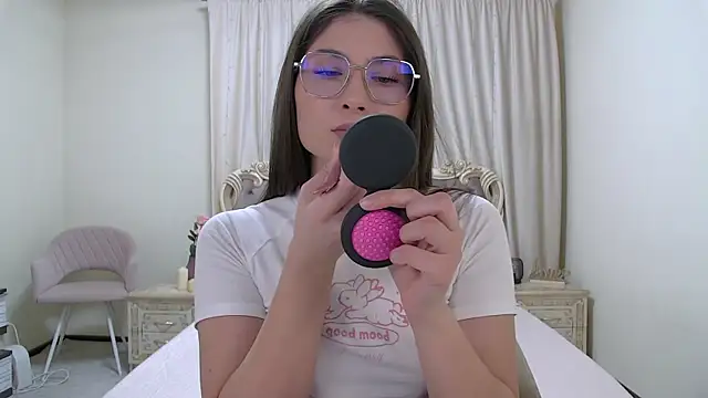 MonicaThompson online show from November 27, 2025, 5:30 am