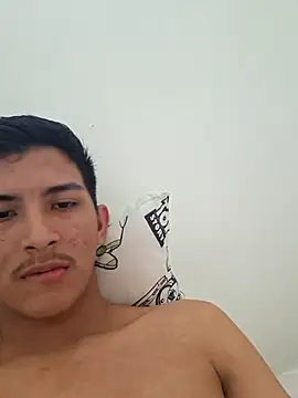 Snapshot of Guti_hazz chatting on November 27, 2025, 12:05 pm Guti hazz online show from November 27, 2025, 12:05 pm