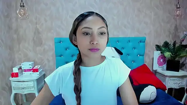 Snapshot of MadelineDoll chatting on October 29, 2025, 3:11 pm MadelineDoll online show from October 29, 2025, 3:11 pm