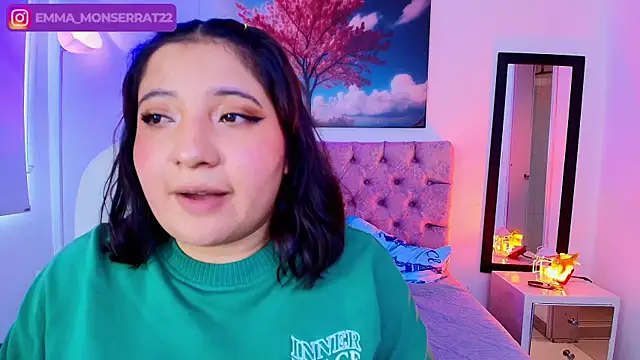 Snapshot of Emma_monserrat chatting on September 15, 2025, 8:42 pm Emma monserrat online show from September 15, 2025, 8:42 pm