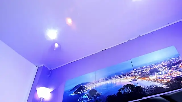 Snapshot of Emma_monserrat chatting on June 11, 2026, 12:24 pm Emma monserrat online show from June 11, 2026, 12:24 pm