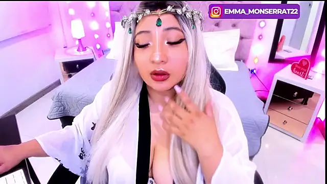Snapshot of Emma_monserrat chatting on February 22, 2025, 7:34 am Emma monserrat online show from February 22, 2025, 7:34 am