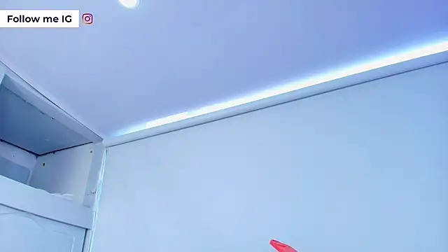 Snapshot of Emma_monserrat chatting on March 13, 2026, 7:52 pm Emma monserrat online show from March 13, 2026, 7:52 pm