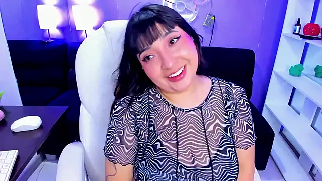 Emma monserrat online show from May 2, 2026, 11:26 am