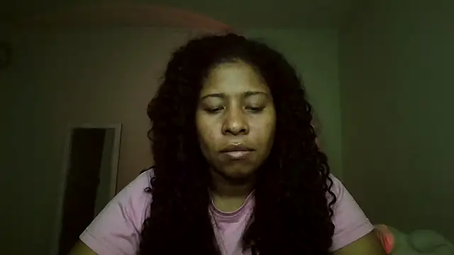Ivon-09 online show from May 9, 2026, 1:09 am
