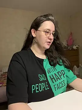 Snapshot of hungry1bunny chatting on March 13, 2026, 6:02 pm hungry1bunny online show from March 13, 2026, 6:02 pm