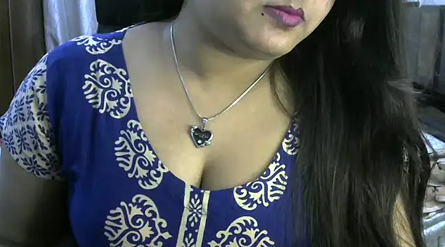 Snapshot of SweetGirlRani143 chatting on December 2, 2024, 9:56 pm SweetGirlRani143 online show from December 2, 2024, 9:56 pm