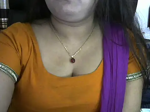 Snapshot of SweetGirlRani143 chatting on December 23, 2024, 3:55 pm SweetGirlRani143 online show from December 23, 2024, 3:55 pm