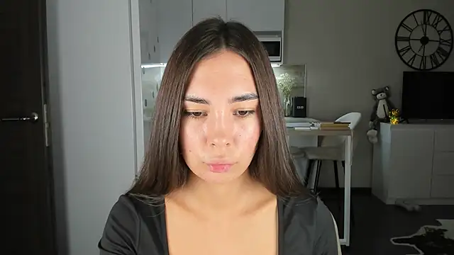 Snapshot of nilliluv chatting on November 13, 2025, 2:04 am nilliluv online show from November 13, 2025, 2:04 am