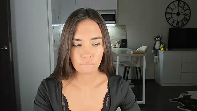 Snapshot of nilliluv chatting on November 28, 2025, 6:52 pm nilliluv online show from November 28, 2025, 6:52 pm