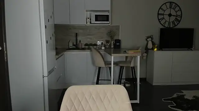 Snapshot of nilliluv chatting on November 5, 2025, 12:03 am nilliluv online show from November 5, 2025, 12:03 am