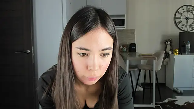 Snapshot of nilliluv chatting on March 6, 2026, 10:54 am nilliluv online show from March 6, 2026, 10:54 am