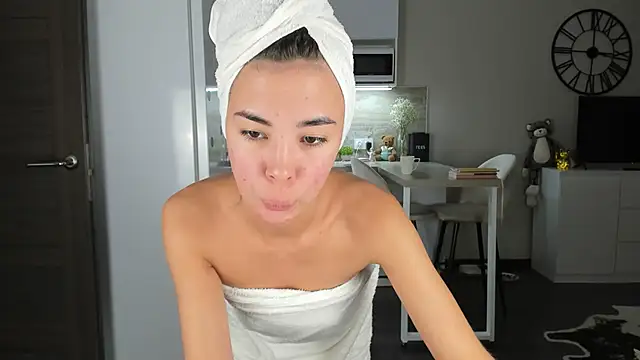 Snapshot of nilliluv chatting on November 1, 2025, 8:36 pm nilliluv online show from November 1, 2025, 8:36 pm