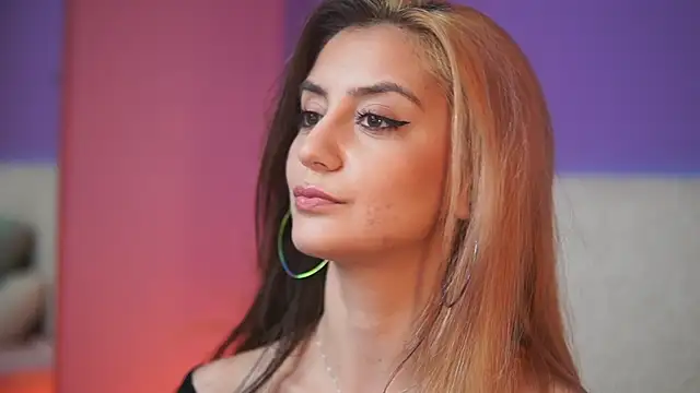 SabrinaHope online show from November 30, 2025, 10:10 pm