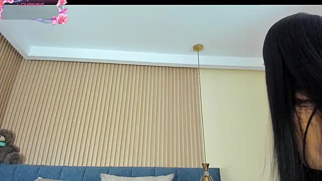 kathecute   online show from May 2, 2026, 1:44 am