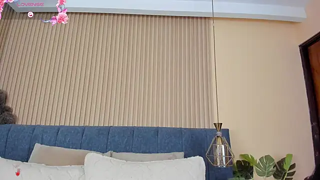 Snapshot of kathecute__ chatting on November 16, 2025, 1:43 am kathecute online show from November 16, 2025, 1:43 am