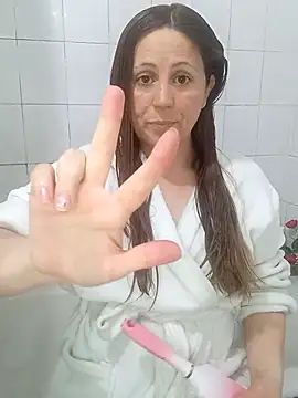 Snapshot of SofiEstevez chatting on November 29, 2025, 1:22 pm SofiEstevez online show from November 29, 2025, 1:22 pm