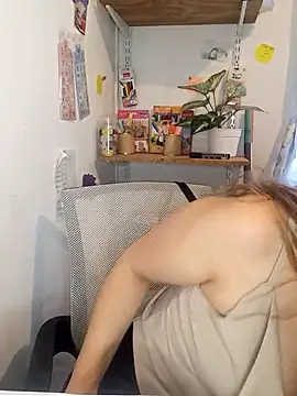 Snapshot of SofiEstevez chatting on November 27, 2025, 12:05 pm SofiEstevez online show from November 27, 2025, 12:05 pm