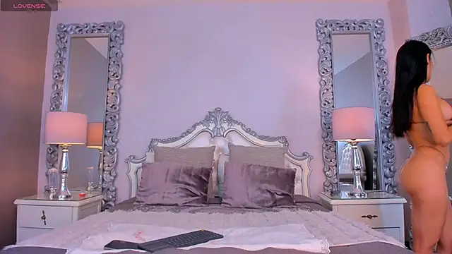 OrianaRodhes online show from September 8, 2025, 9:14 pm