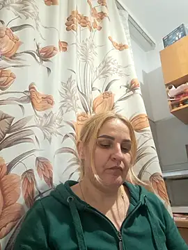 Malichkaanna30 online show from October 16, 2025, 2:25 pm